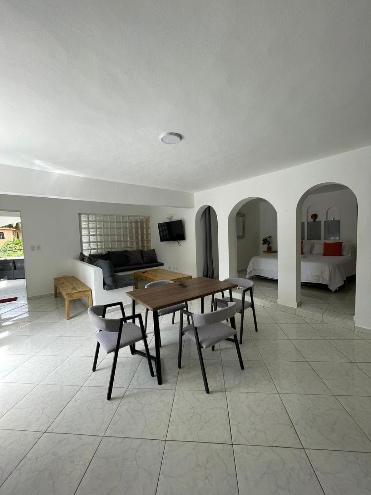 Hummingbird Cabarete Aparthotel Exterior photo