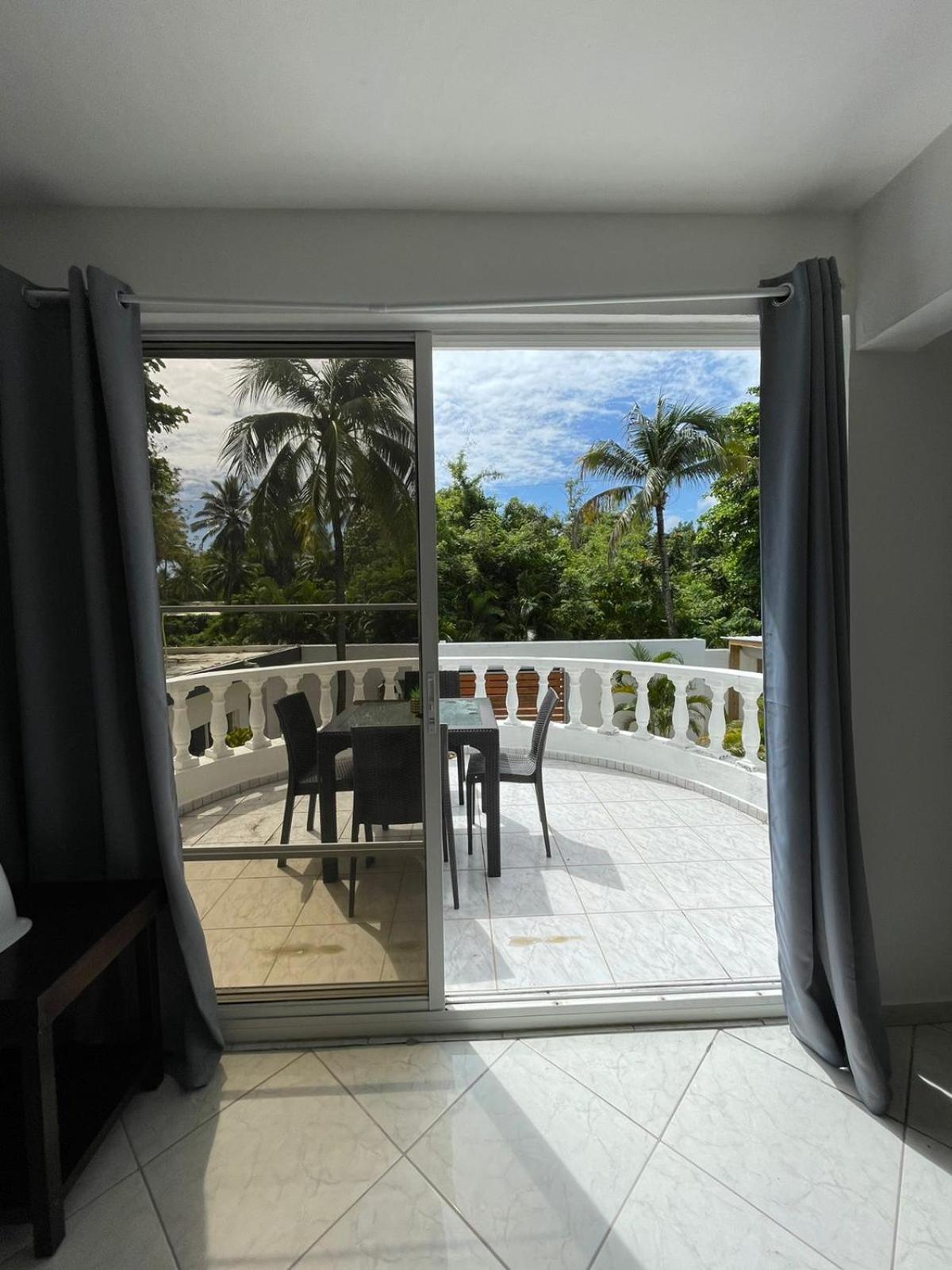 Hummingbird Cabarete Aparthotel Exterior photo