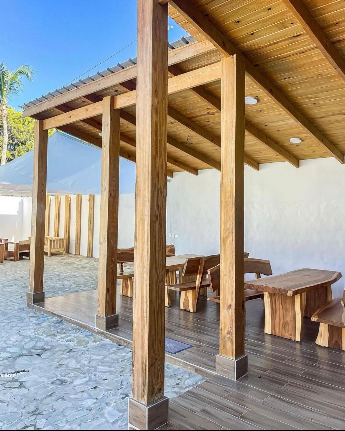 Hummingbird Cabarete Aparthotel Exterior photo