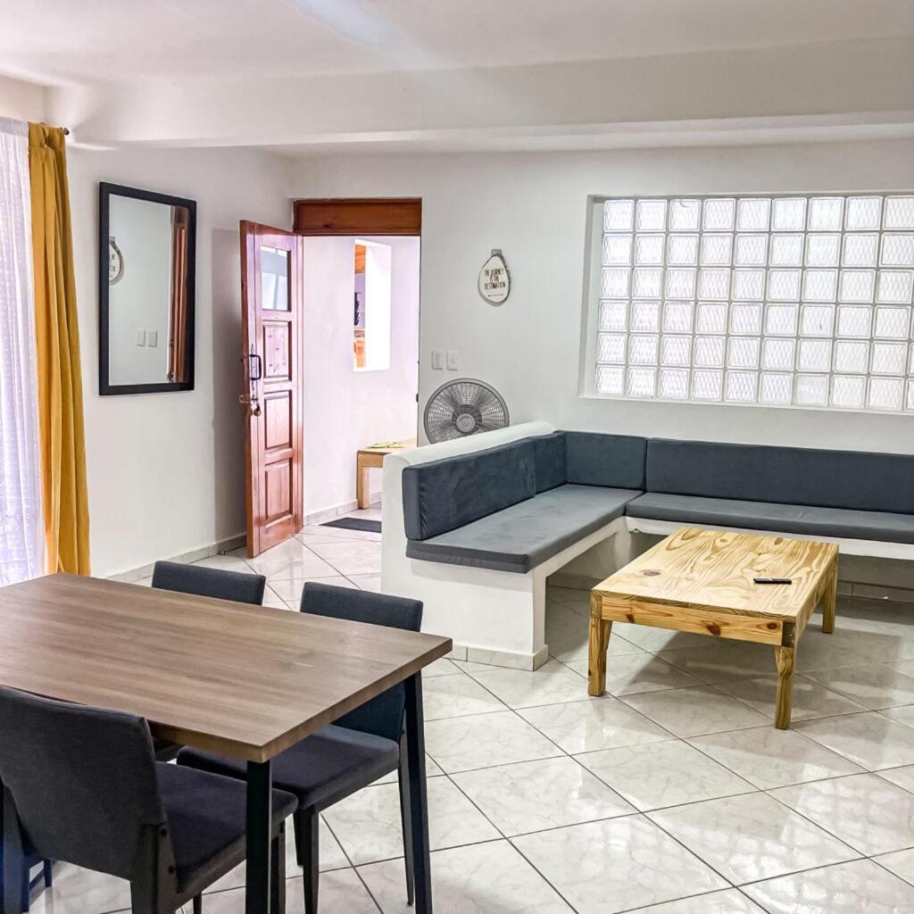 Hummingbird Cabarete Aparthotel Exterior photo