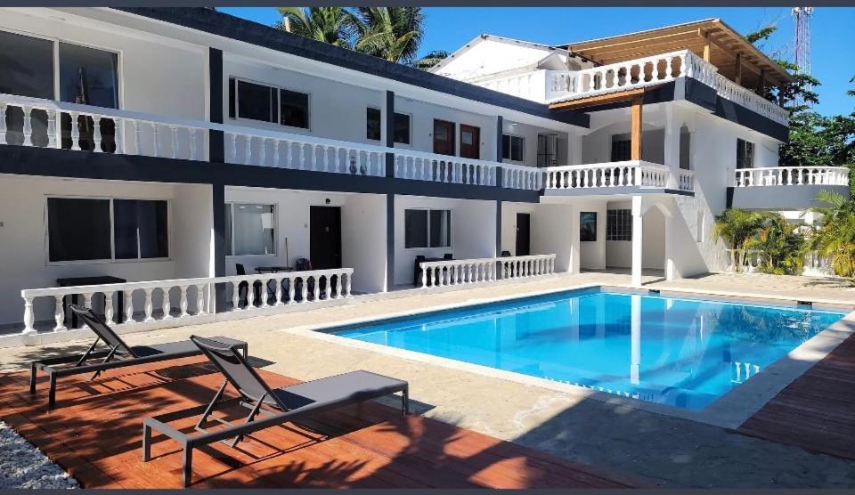 Hummingbird Cabarete Aparthotel Exterior photo