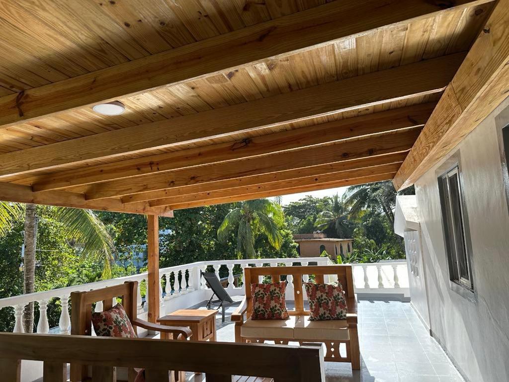 Hummingbird Cabarete Aparthotel Exterior photo