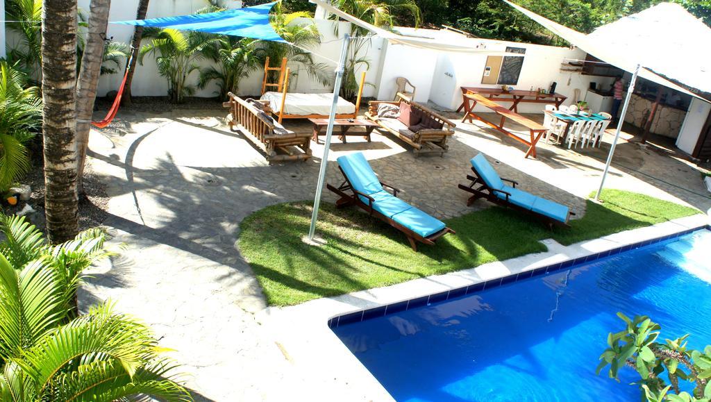 Hummingbird Cabarete Aparthotel Exterior photo