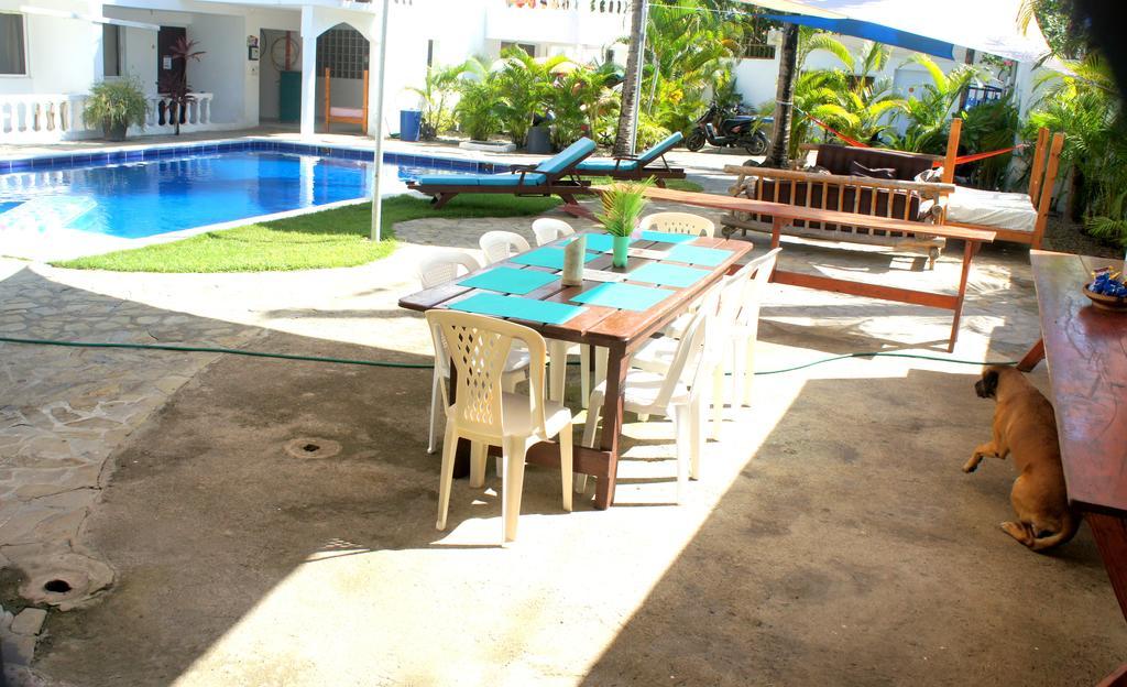 Hummingbird Cabarete Aparthotel Exterior photo