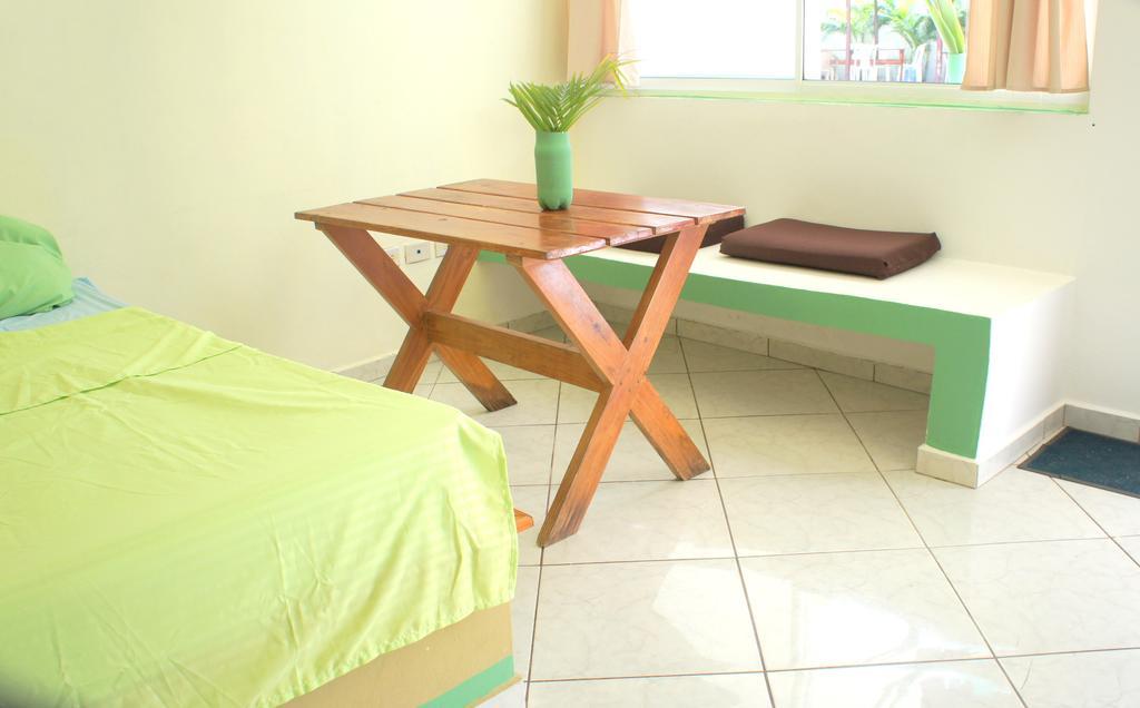 Hummingbird Cabarete Aparthotel Room photo